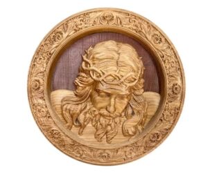 Entalhados Católicos na Decoração Religiosa: Inspirações para Espaços de Fé e Contemplação