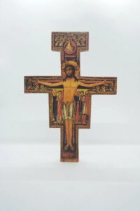 O significado da Cruz de São Damião na tradição católica